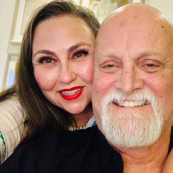 Meet your Posher, Leslie - Picture 4 of 4